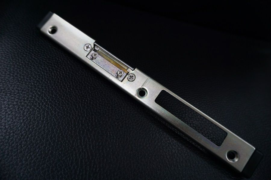 Latch Plate,Single Door (Nexx)